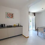 Nimi * Pula