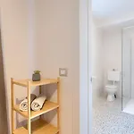 Nimi Villa
